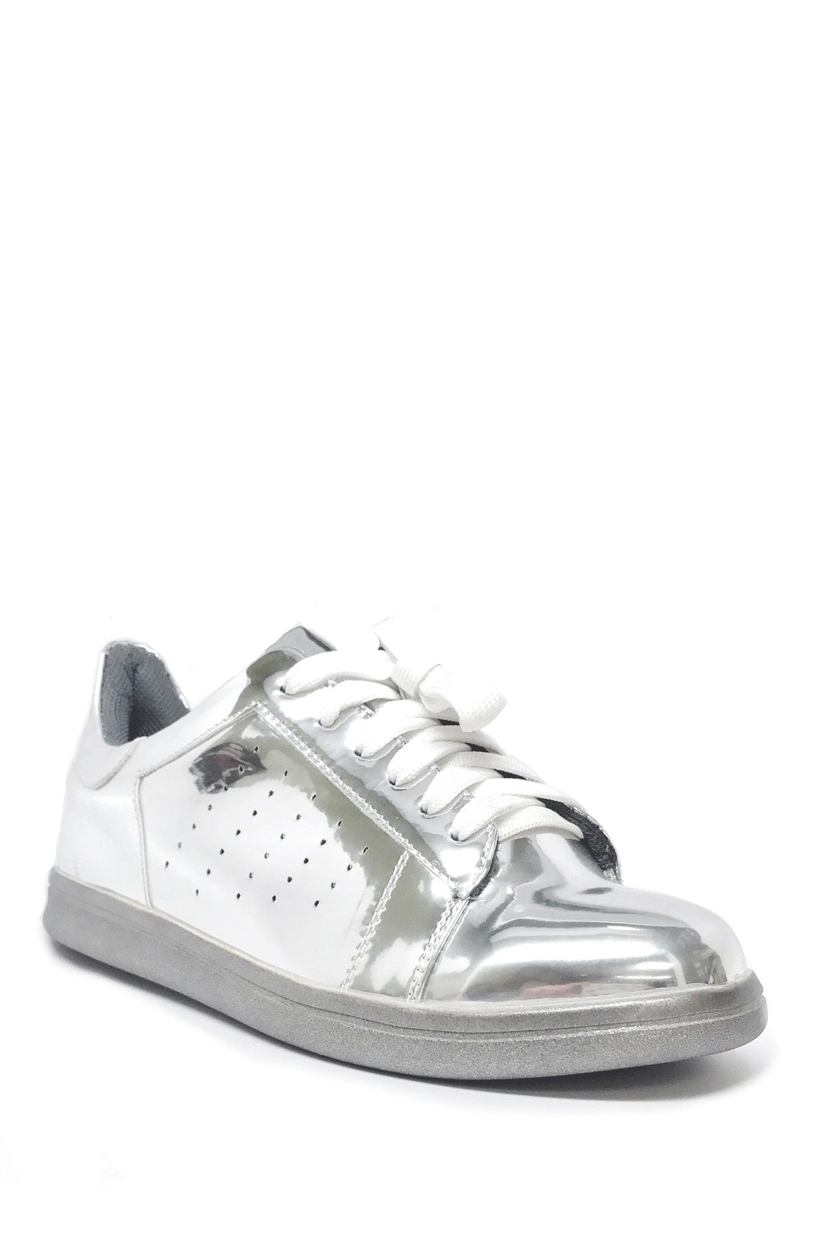Trending Women’s Tennis Shoes